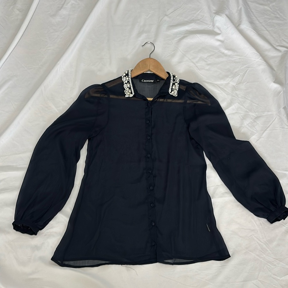 Navy beaded collar sheer button up blouse size: 4
